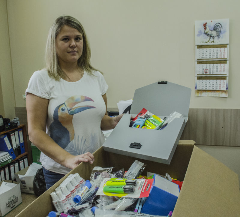 Управляющие компании Иркутска вручили 177 школьных портфелей